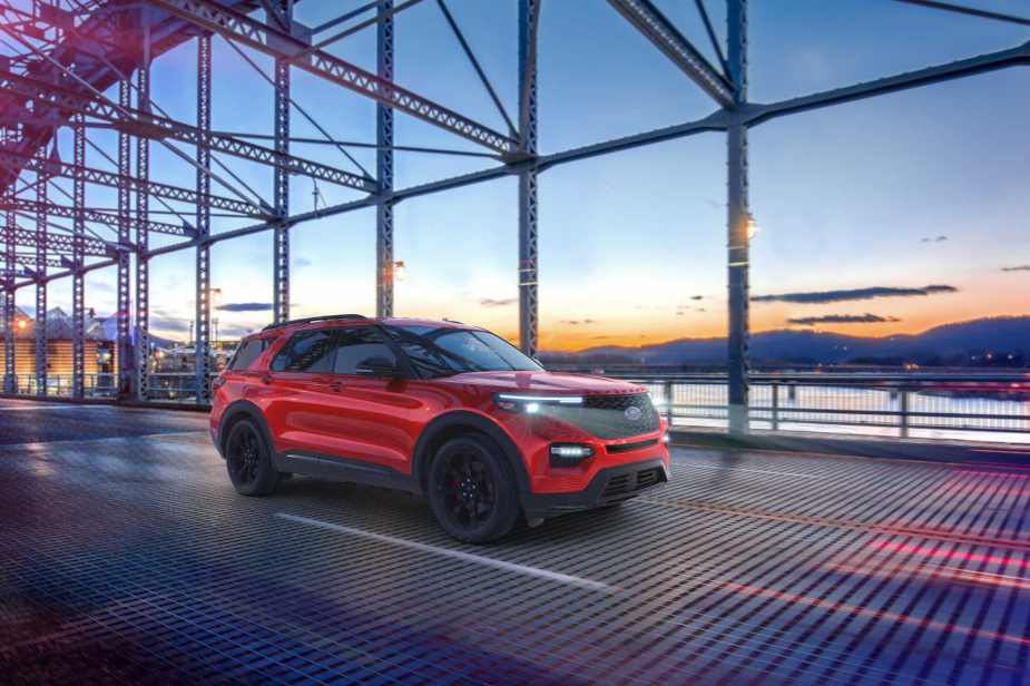 2023 Ford Explorer in red with the lights on