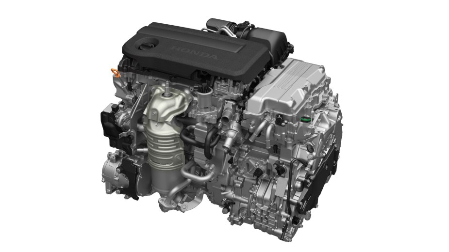 A 2023 Honda CR-V hybrid powertrain 