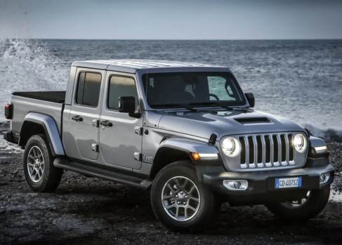 The Jeep Gladiator EcoDiesel Is an Instant Classic Truck