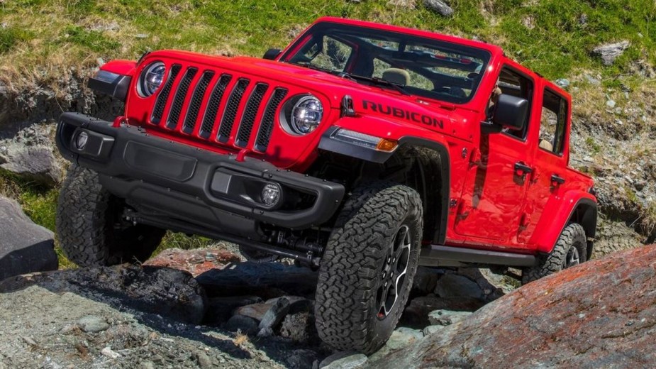 2023 Jeep Wrangler Rubicon on a rocky trail - why is the Jeep Wrangler ranked low for reliability