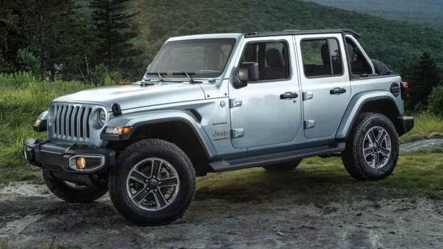 Why the Jeep Wrangler Outselling the Ford Bronco Isn’t as Impressive as It Seems