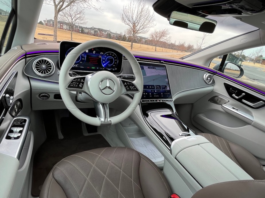 2023 Mercedes-Benz EQE front interior