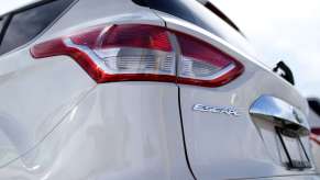 The tail light of a 2013 Ford SUV