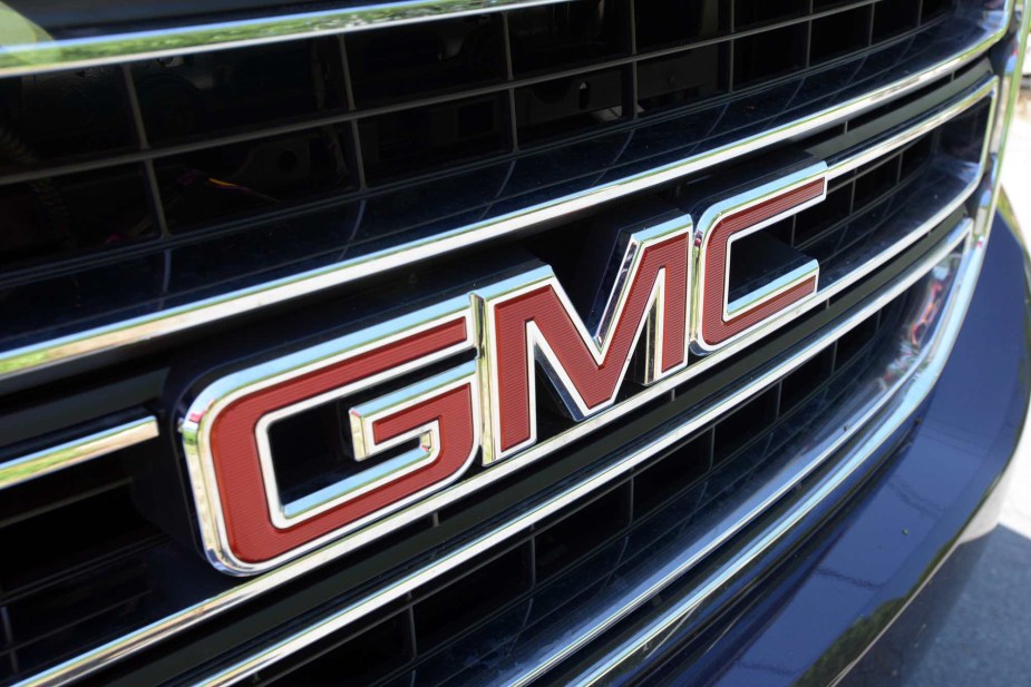 GMC Emblem 