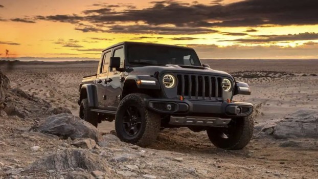 The 2025 Jeep Gladiator 4xe Is Finally Happening