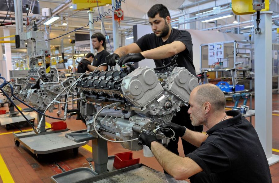 This Lamborghini Aventador V12 can be bought