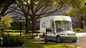 The Oshkosh NGDV makes a delivery as a new USPS mail truck.