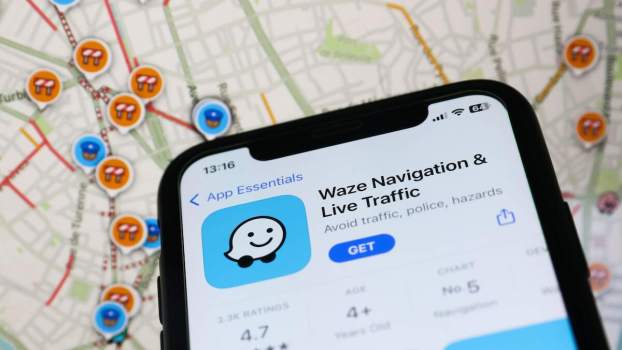 Waze Can Guide You to EV Charging Stations With Plugs That Fit Your Car