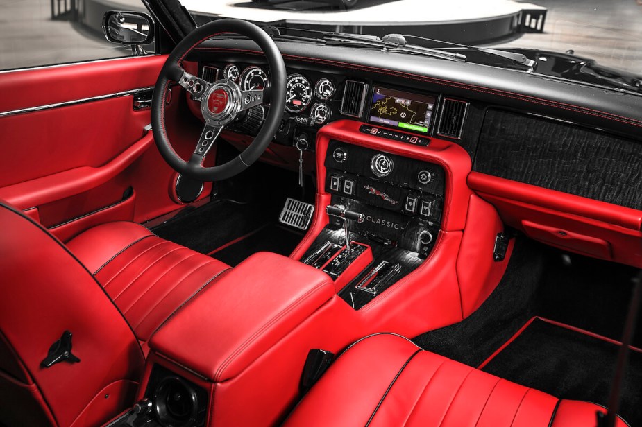 Jaguar XJ6 red interior