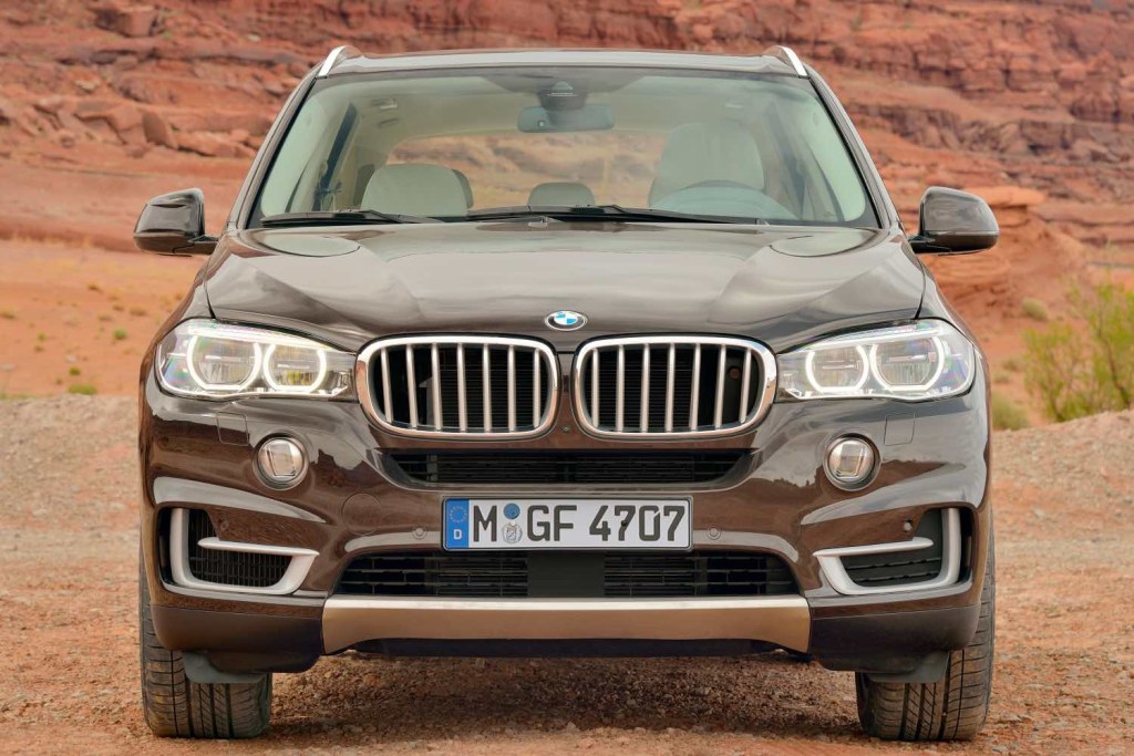 2013 BMW X5 from the front