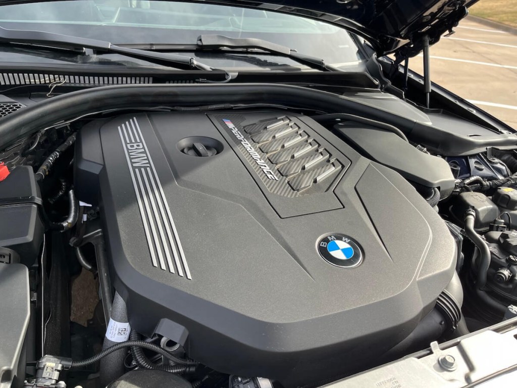 2023 BMW M340i engine