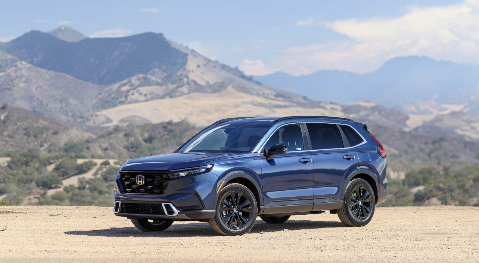 2023 Honda CR-V vs. 2023 Toyota RAV4