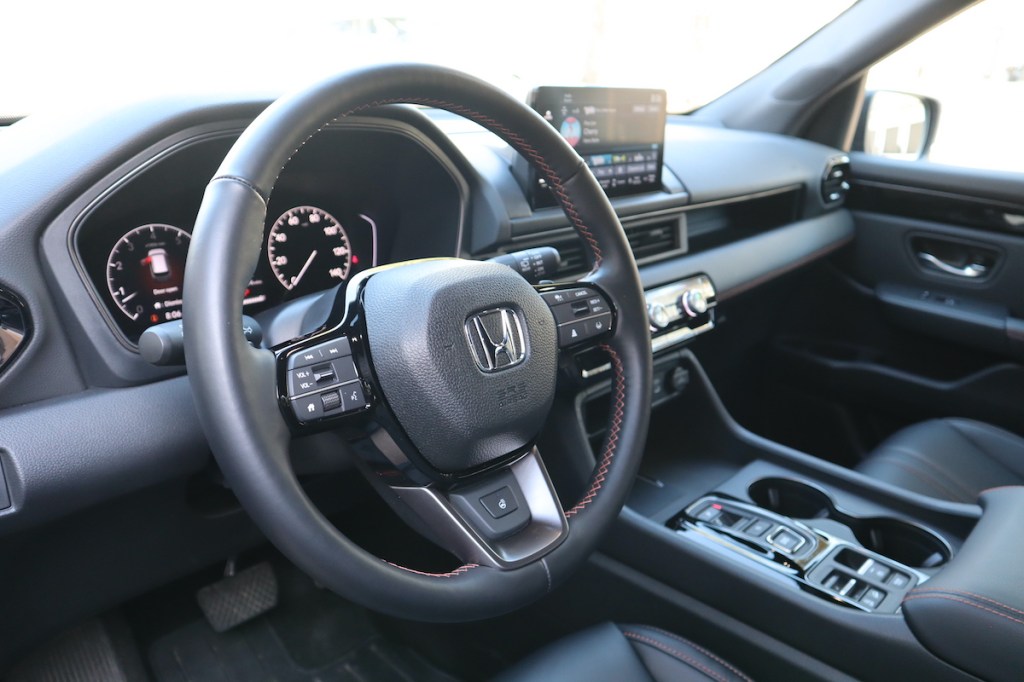 A front interior view of the 2023 Honda Pilot TrailSport