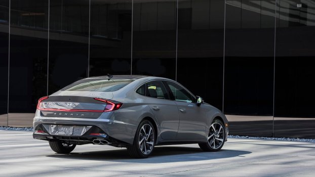 3 Reasons To Pick a 2023 Hyundai Sonata Over a Nissan Altima and Toyota Camry