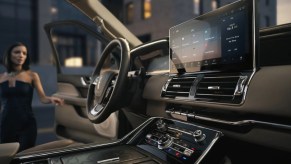 2023 Lincoln Navigator infotainment system