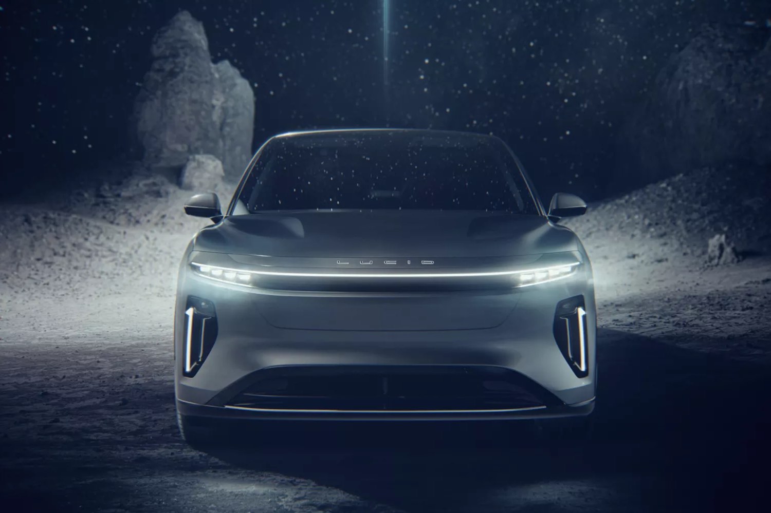 2024 Lucid Gravity from the front 