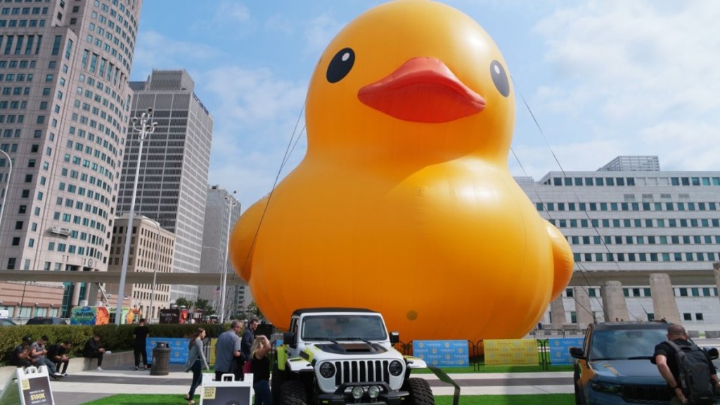 Jeep's Giant Rubber Duck at the Detroit Auto Show - Jeep Gets In on the Duck Duck Jeep Fun
