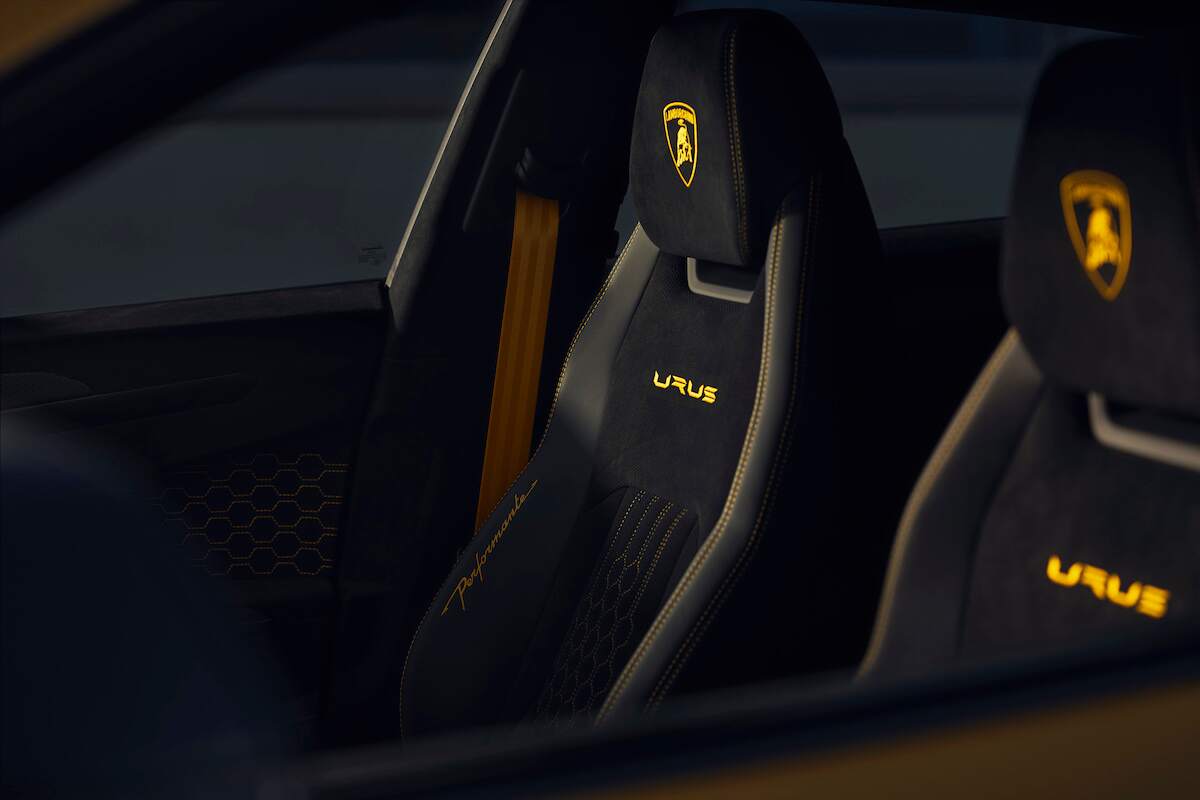 Alcantara seats in a Lamborghini Urus Performante