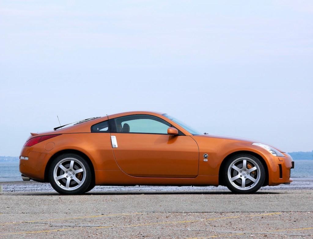 A side view of the Nissan 350Z in orange
