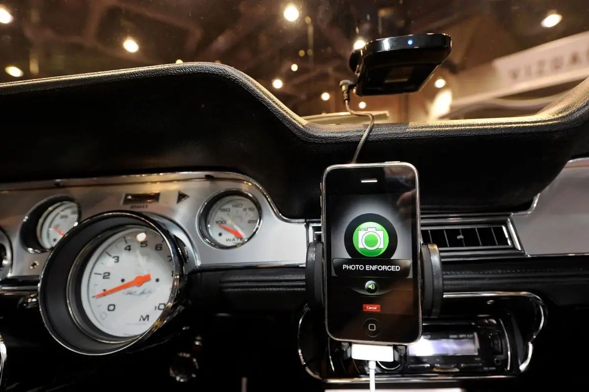 It is easy to hide a radar detector that links to your smartphone
