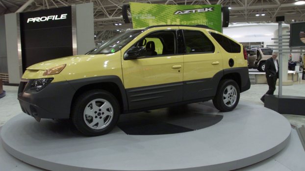 8 Awesome Features in the Pontiac Aztek, the Ugliest Car of All Time