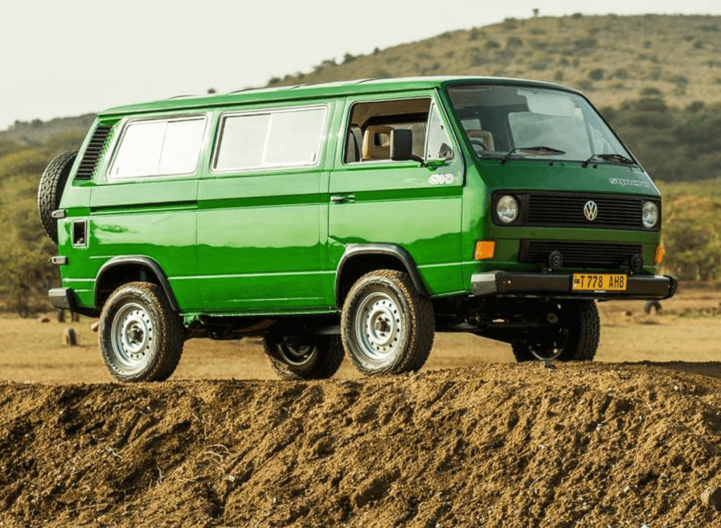 VW Synchro Van 16