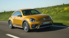 Volkswagen Beetle Dune Driving
