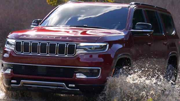 2 Reasons the 2023 Jeep Wagoneer Is the Best Large SUV and 1 Reason It’s Not