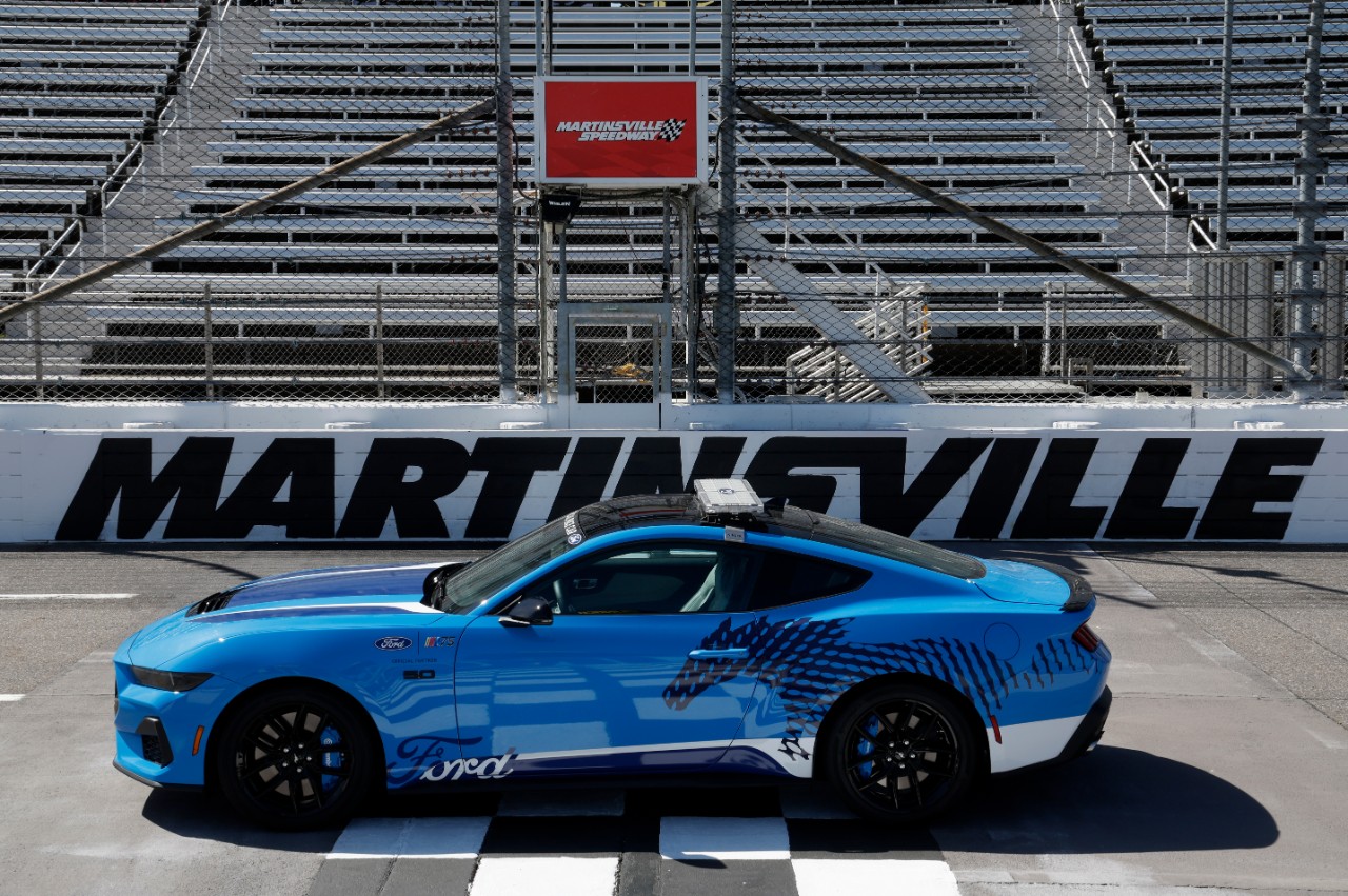 The 2024 Mustang NASCAR Pace Car in Grabber Blue