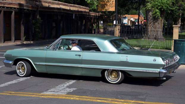 How Much Does It Cost to Turn Your Car Into a Lowrider?