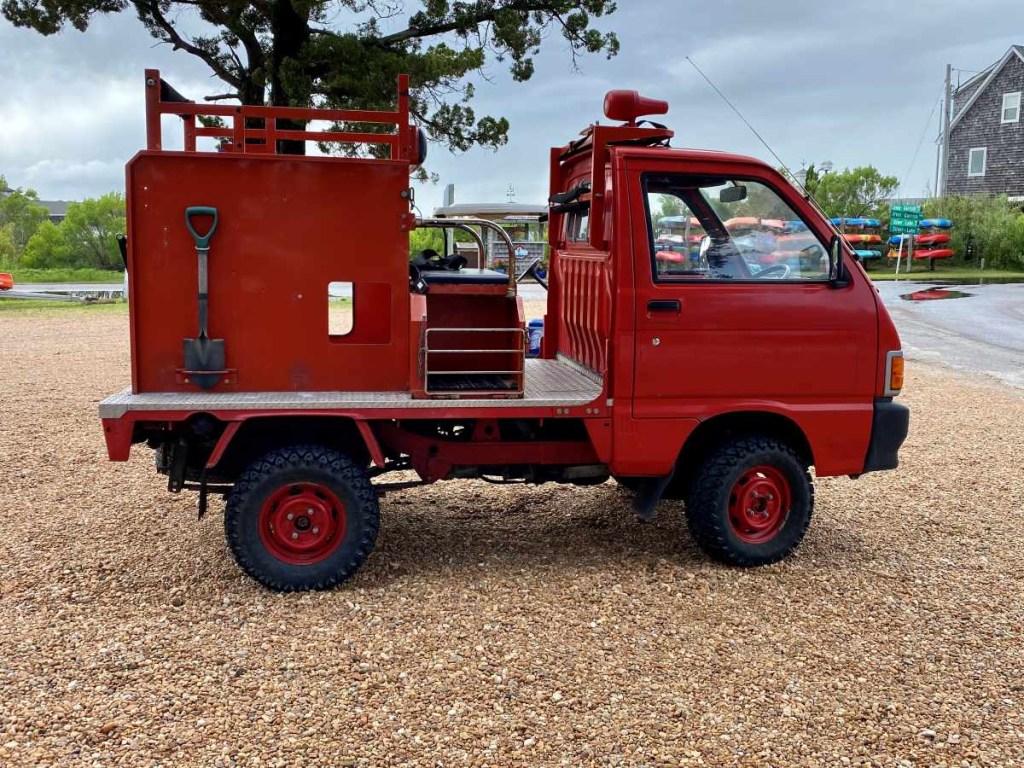 How much is this old japanese minitruck?