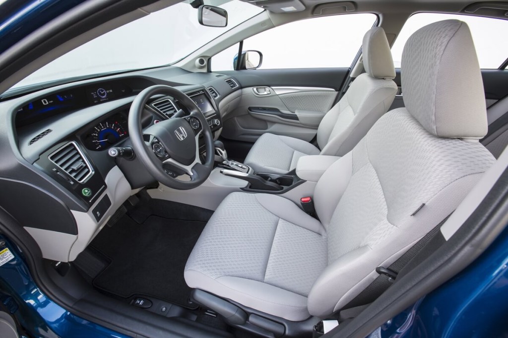 A front interior view of the 2014 Honda Civic