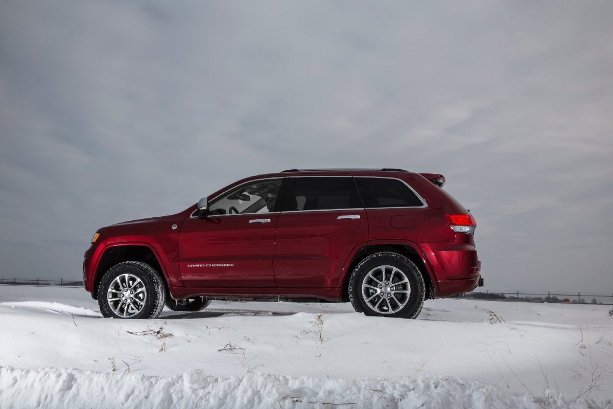 3 Problematic Jeep Grand CherokeeYears to Avoid