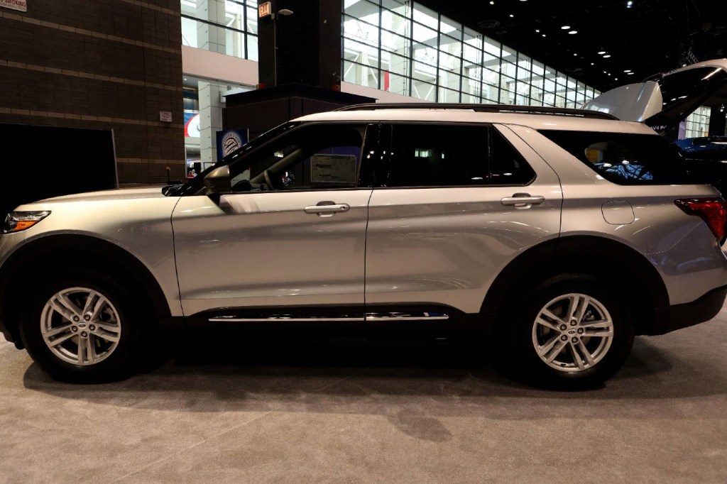 2019 Ford Explorer, one of the best used midsize SUVs.