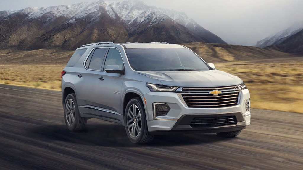 2021 Chevy Traverse High Country, this is the fully loaded version of this Chevy SUV