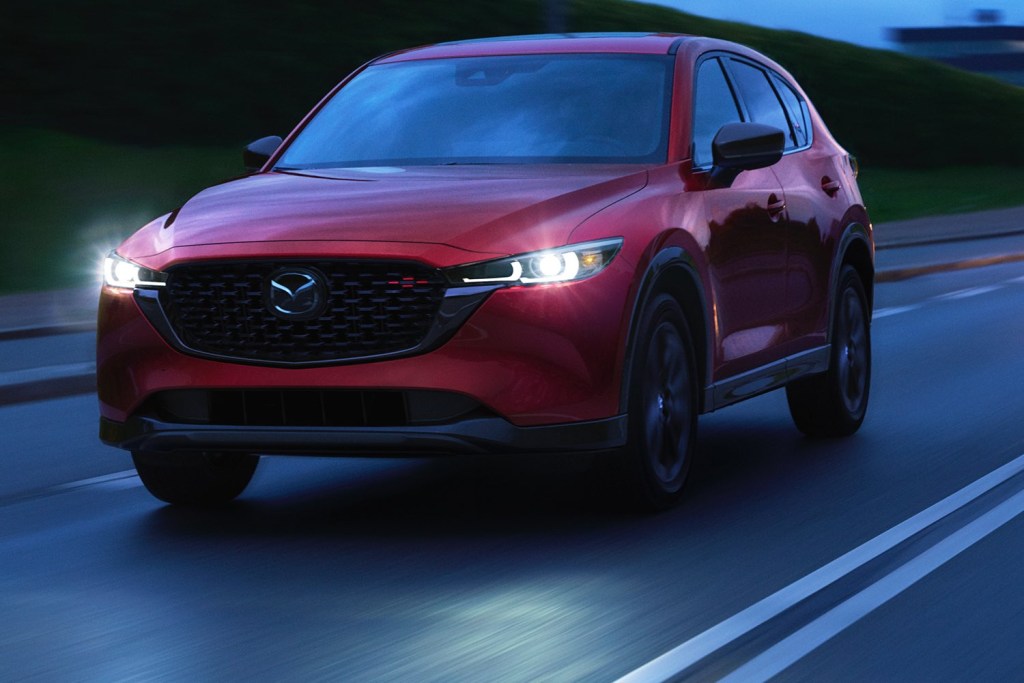 2023 Mazda CX-5 in red from the front 