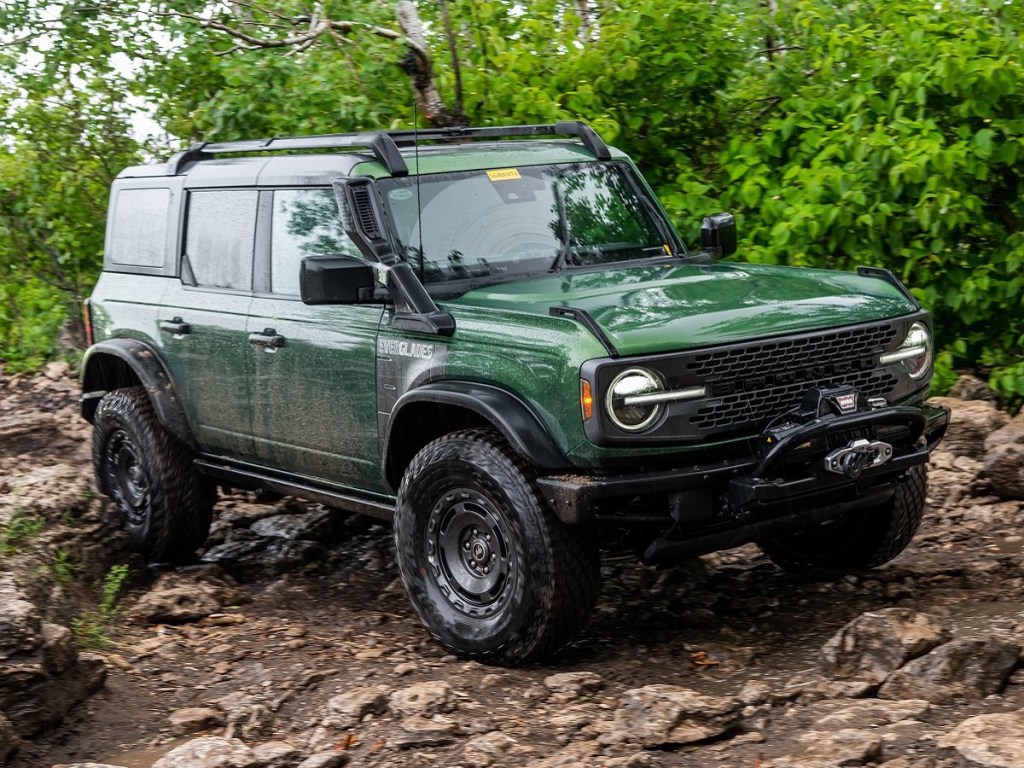 Green 2023 Ford Bronco 