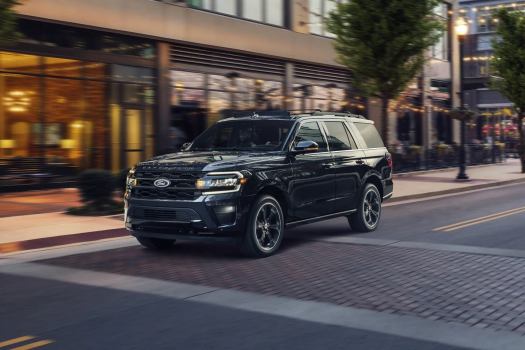 What Makes the 2023 Ford Expedition a More Evolved Large SUV Than This Chevy