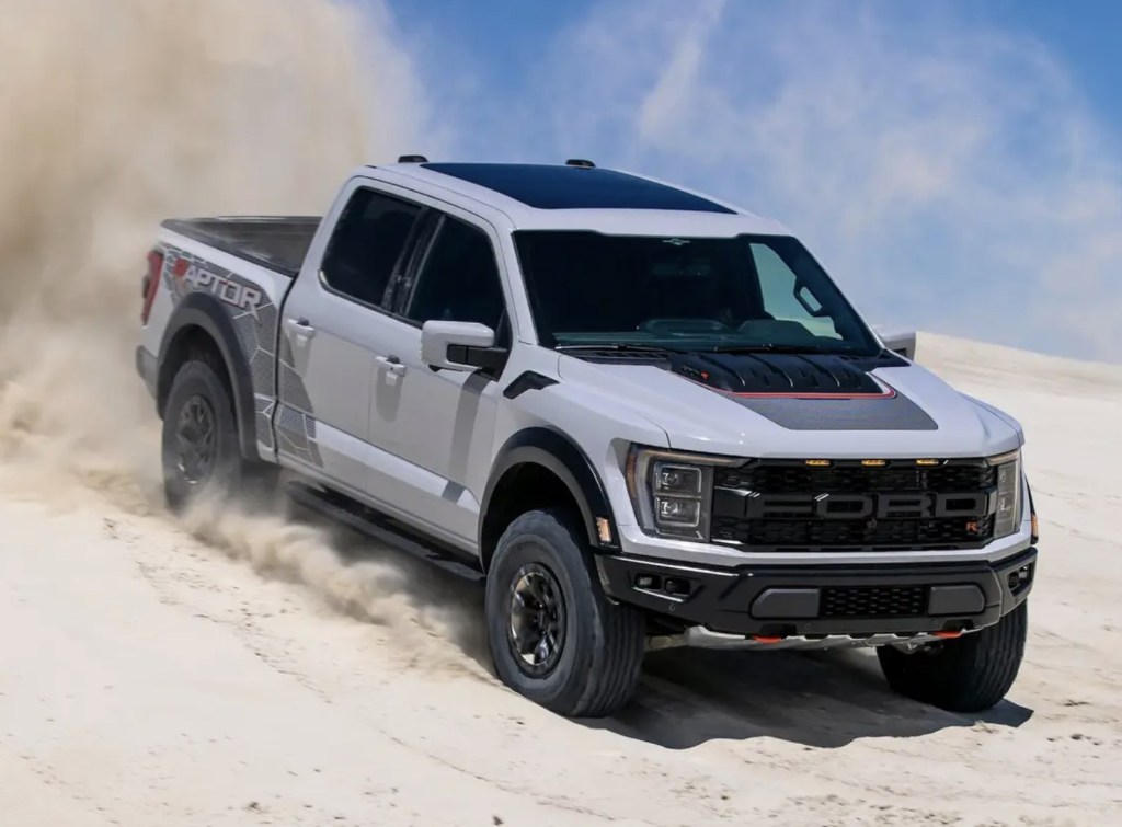 The 2023 Ford F-150 Raptor R off-roading in the dessert 