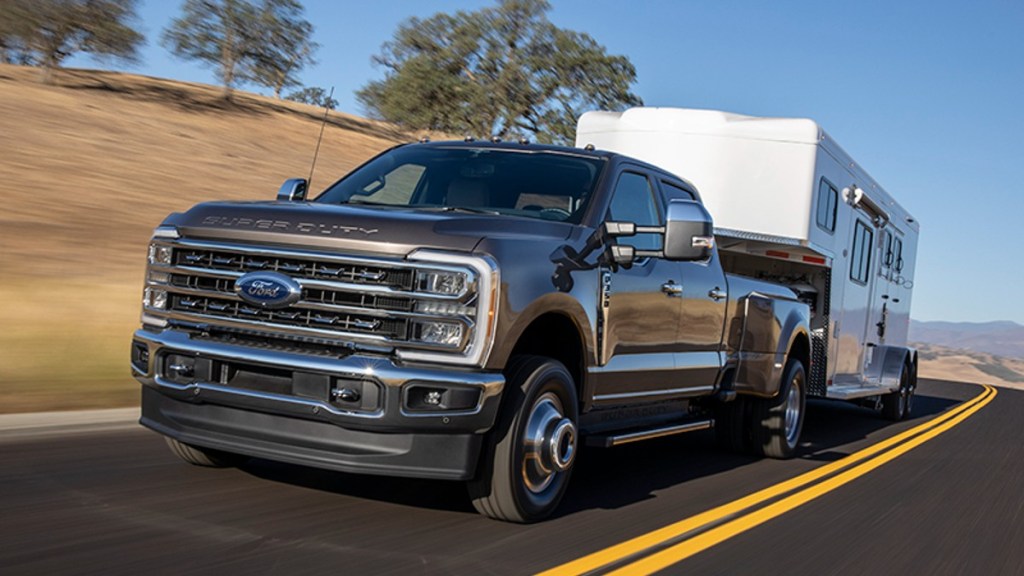 2023 Ford Super Duty Pulling a Heavy Trailer - This is one of the most capable pickup trucks offered