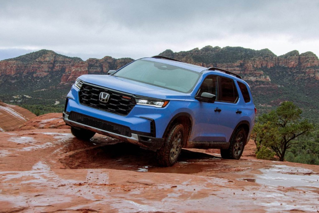 2023 Honda Pilot, one of the best midsize Honda SUVs, in the mud