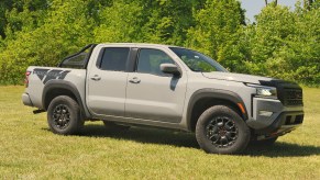 The 2023 Nissan Frontier PRO-4X is a midsize truck that might beat the 2023 Toyota Tacoma TRD Pro.
