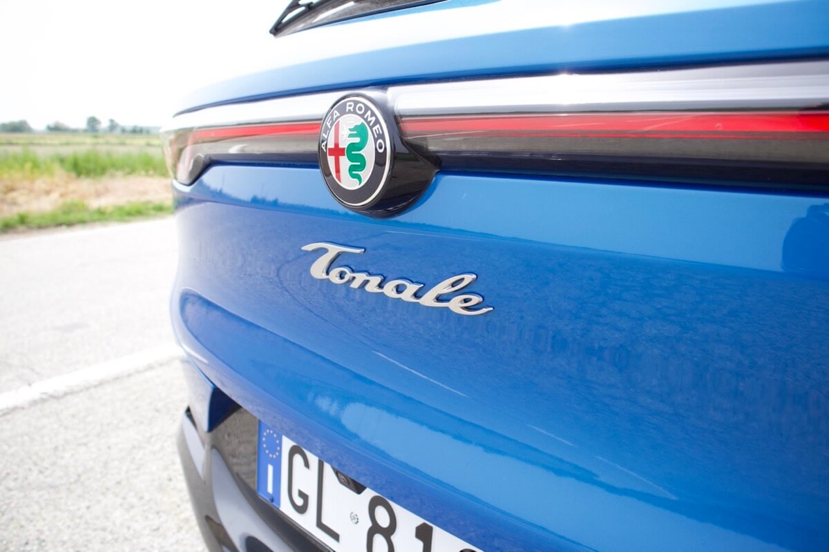2024 Alfa Romeo Tonale rear badge