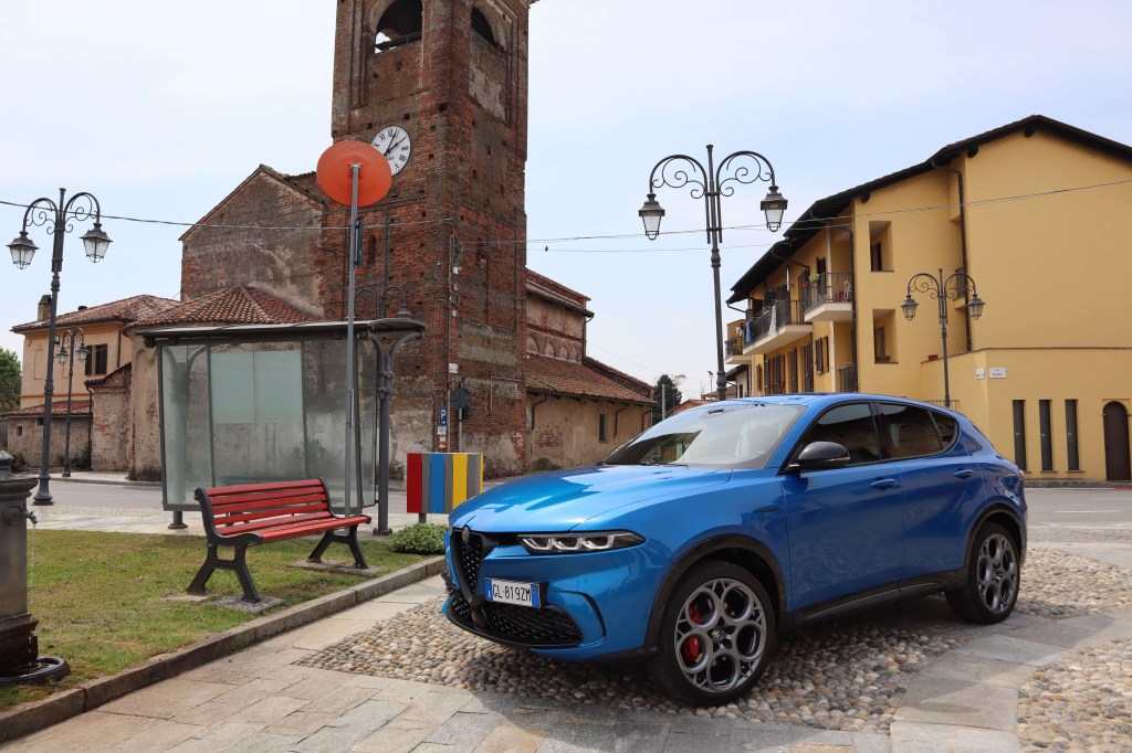 2024 Alfa Romeo Tonale front view in an Italian town.