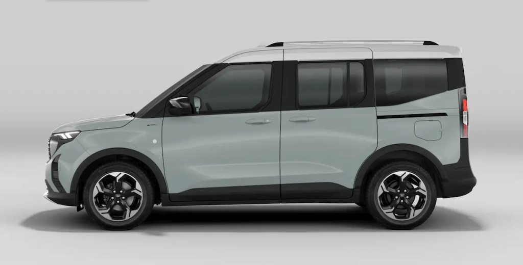 2024 Ford E-Tourneo Courier small van/SUV side view