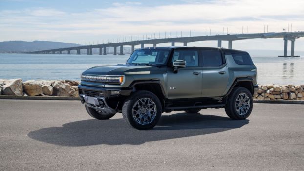 The 2024 GMC Hummer EV SUV Is Adding a Powerful New Feature