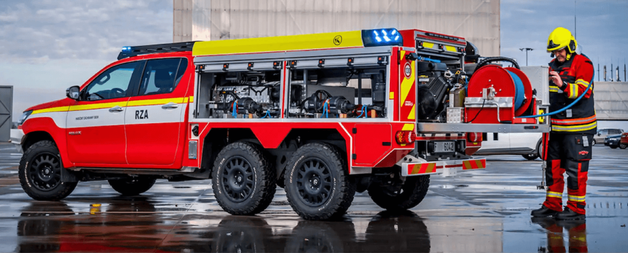 6x6 Firetruck made from a 6x6 Toyota Hilux