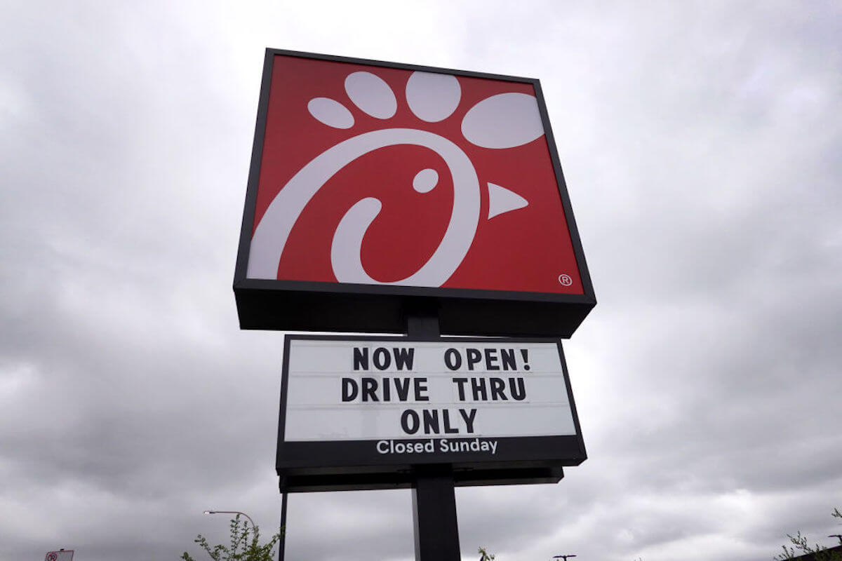 Chick-fil-A 'Closed Sundays' sign