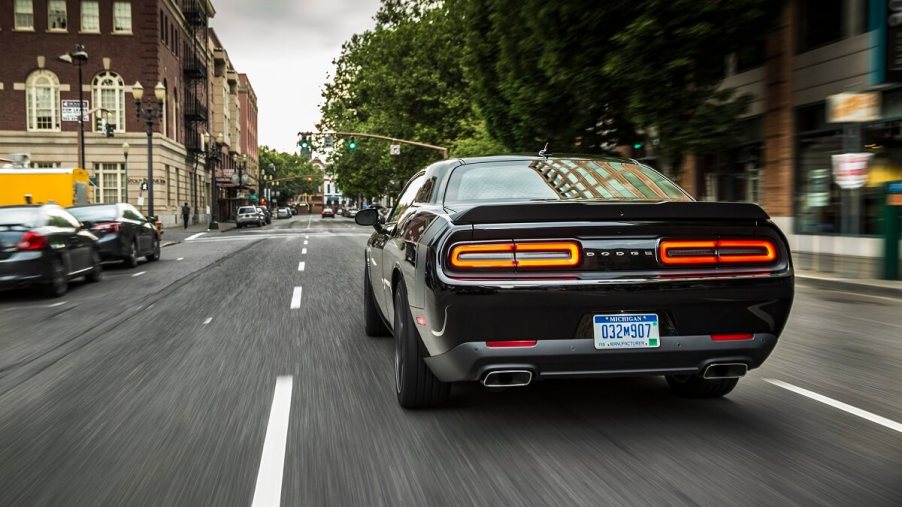 5 Reasons the Cheapest New V8 Dodge Challenger R/T Isn't Worth the Money