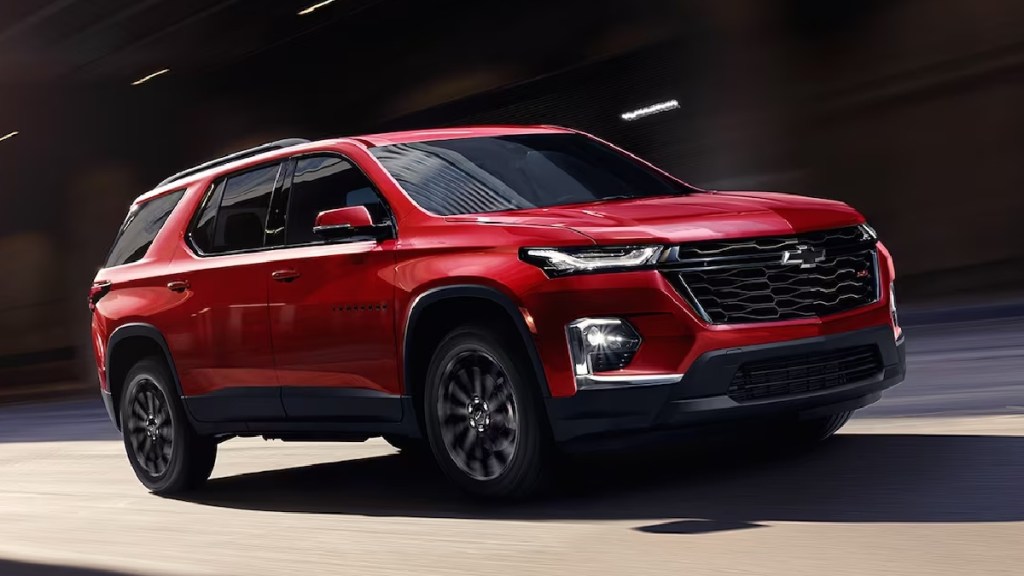 Front angle view of affordable 2023 Chevy Traverse, most comfortable midsize SUV, says U.S. News, costs $34K